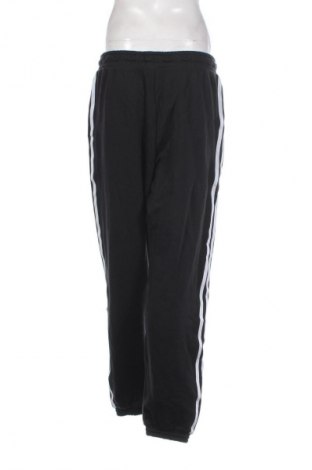 Dámske tepláky Adidas, Veľkosť XL, Farba Čierna, Cena  56,95 €