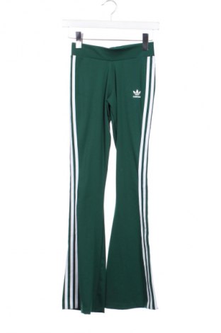 Γυναικείο αθλητικό παντελόνι Adidas Originals, Μέγεθος XS, Χρώμα Πράσινο, Τιμή 41,99 €