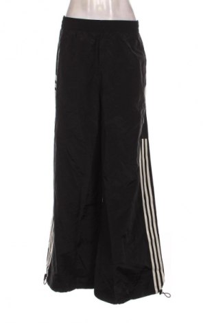 Dámske tepláky Adidas Originals, Veľkosť L, Farba Čierna, Cena  56,95 €