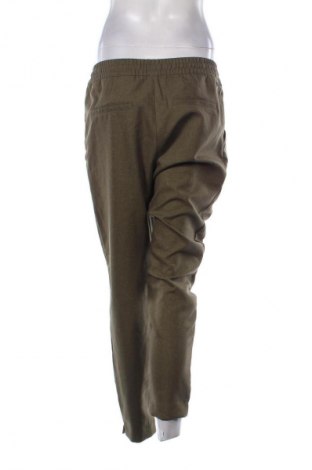 Dámské tepláky H&M, Velikost L, Barva Zelená, Cena  319,00 Kč