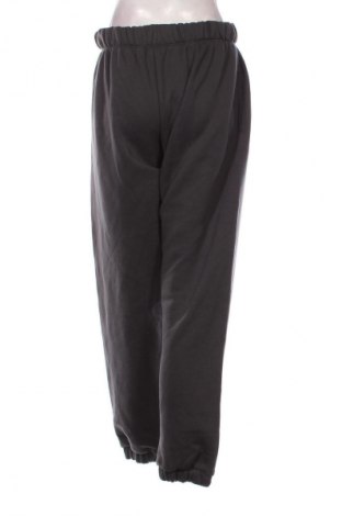 Női sport nadrág Lounge, Méret M, Szín Szürke, Ár 15 109 Ft