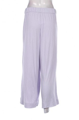 Damen Sporthose Monki, Größe M, Farbe Lila, Preis 13,81 €