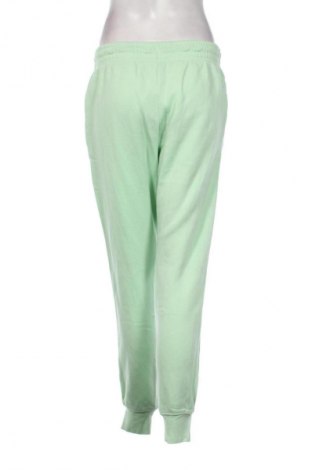 Дамско спортно долнище Nike, Размер S, Цвят Зелен, Цена 41,99 лв.