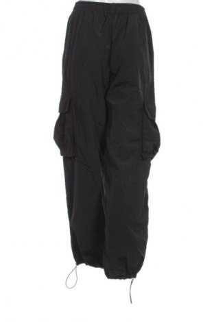 Γυναικείο αθλητικό παντελόνι ONLY, Μέγεθος M, Χρώμα Μαύρο, Τιμή 10,23 €