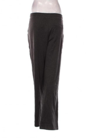 Дамско спортно долнище Sports, Размер XXL, Цвят Сив, Цена 30,99 лв.