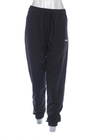 Дамско спортно долнище Sports, Размер M, Цвят Черен, Цена 15,99 лв.