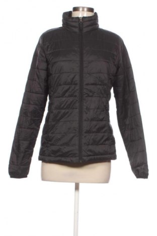 Дамско яке Amazon Essentials, Размер S, Цвят Черен, Цена 29,99 лв.