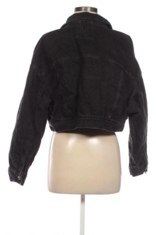 Dámská bunda  Bershka, Velikost M, Barva Černá, Cena  409,00 Kč