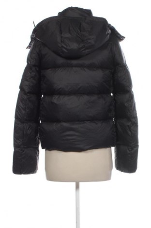 Dámská bunda  Calvin Klein Jeans, Velikost S, Barva Černá, Cena  5 449,00 Kč