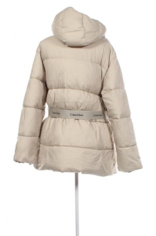 Дамско яке Calvin Klein Jeans, Размер XL, Цвят Бежов, Цена 379,99 лв.