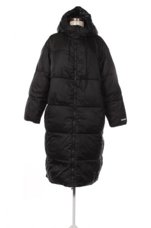 Női dzseki Hugo Boss, Méret S, Szín Fekete, Ár 134 769 Ft