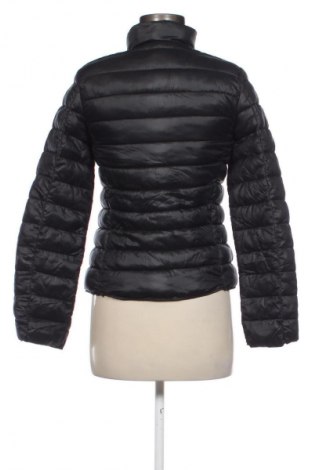 Dámska bunda  Mango, Veľkosť S, Farba Čierna, Cena  22,95 €