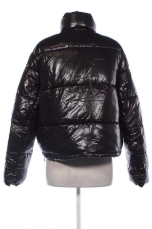 Дамско яке ONLY, Размер L, Цвят Черен, Цена 93,99 лв.