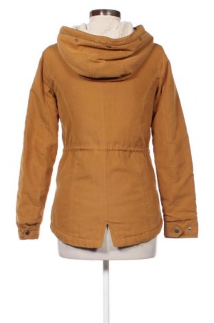 Дамско яке ONLY, Размер XS, Цвят Оранжев, Цена 55,76 лв.