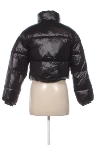 Dámska bunda  Reserved, Veľkosť S, Farba Čierna, Cena  46,65 €