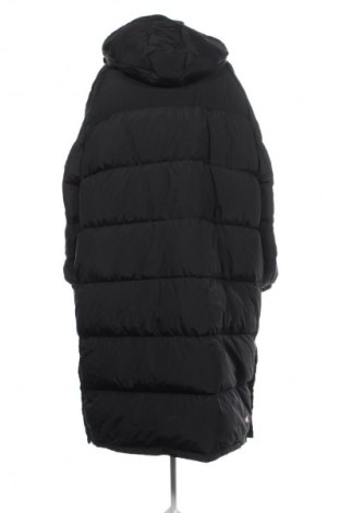 Dámska bunda  Tommy Jeans, Veľkosť 5XL, Farba Čierna, Cena  219,95 €