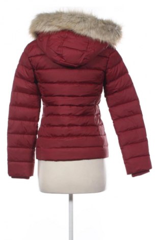 Geacă de femei Tommy Jeans, Mărime XS, Culoare Roșu, Preț 1.139,99 Lei