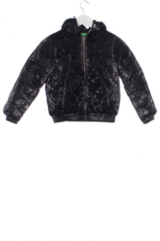 Γυναικείο μπουφάν United Colors Of Benetton, Μέγεθος M, Χρώμα Μαύρο, Τιμή 51,99 €