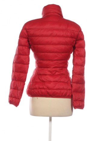 Γυναικείο μπουφάν United Colors Of Benetton, Μέγεθος S, Χρώμα Κόκκινο, Τιμή 28,99 €