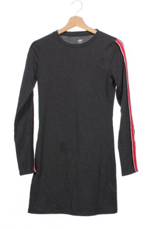 Dětské šaty  H&M, Velikost 14-15y/ 168-170 cm, Barva Šedá, Cena  219,00 Kč