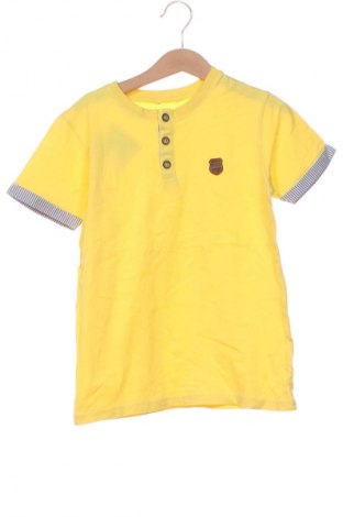 Детска тениска LC Waikiki, Размер 6-7y/ 122-128 см, Цвят Жълт, Цена 11,99 лв.