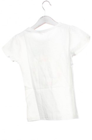 Детска тениска Unbranded, Размер 5-6y/ 116-122 см, Цвят Бял, Цена 15,99 лв.