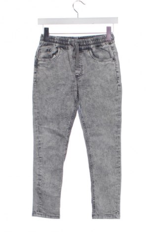 Dětské džíny  Reserved, Velikost 9-10y/ 140-146 cm, Barva Vícebarevné, Cena  369,00 Kč