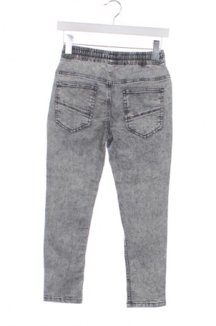 Dětské džíny  Reserved, Velikost 9-10y/ 140-146 cm, Barva Vícebarevné, Cena  369,00 Kč