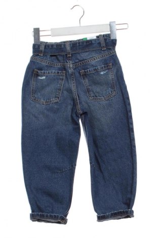 Детски дънки United Colors Of Benetton, Размер 5-6y/ 116-122 см, Цвят Син, Цена 62,56 лв.