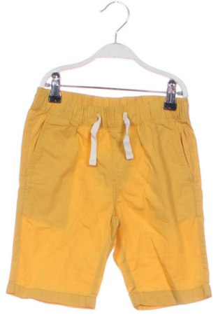 Детски къс панталон H&M, Размер 5-6y/ 116-122 см, Цвят Жълт, Цена 12,99 лв.