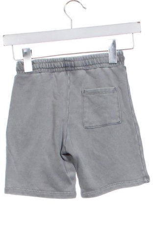 Детски къс панталон H&M, Размер 4-5y/ 110-116 см, Цвят Сив, Цена 10,99 лв.