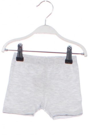 Детски къс панталон Unbranded, Размер 6-9m/ 68-74 см, Цвят Сив, Цена 13,69 лв.