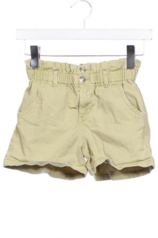 Детски къс панталон United Colors Of Benetton, Размер 8-9y/ 134-140 см, Цвят Зелен, Цена 18,00 лв.