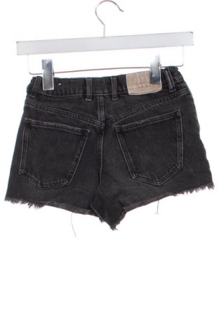 Detské krátke nohavice  Zara, Veľkosť 9-10y/ 140-146 cm, Farba Sivá, Cena  6,95 €
