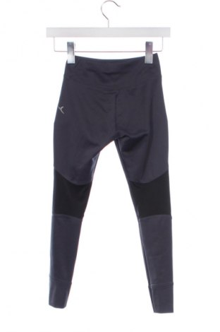 Детски клин Decathlon, Размер 7-8y/ 128-134 см, Цвят Сив, Цена 13,99 лв.