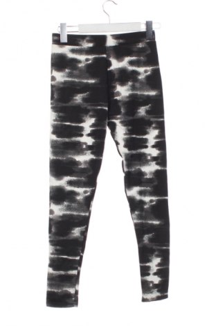 Детски клин Primark, Размер 12-13y/ 158-164 см, Цвят Многоцветен, Цена 14,99 лв.