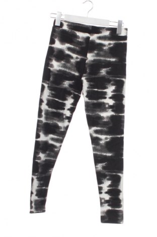 Детски клин Primark, Размер 12-13y/ 158-164 см, Цвят Многоцветен, Цена 14,99 лв.