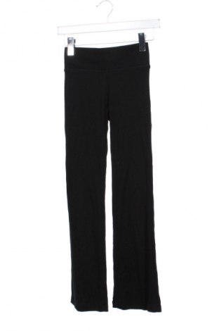 Детски панталон Bershka, Размер 10-11y/ 146-152 см, Цвят Черен, Цена 19,99 лв.