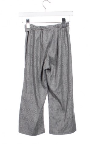 Детски панталон H&M, Размер 8-9y/ 134-140 см, Цвят Многоцветен, Цена 21,99 лв.