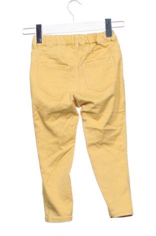 Детски панталон H&M, Размер 2-3y/ 98-104 см, Цвят Жълт, Цена 19,99 лв.