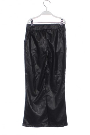 Детски панталон LC Waikiki, Размер 5-6y/ 116-122 см, Цвят Черен, Цена 30,99 лв.