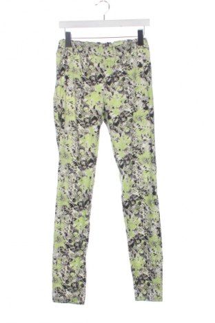 Детски панталон Unbranded, Размер 15-18y/ 170-176 см, Цвят Многоцветен, Цена 18,99 лв.