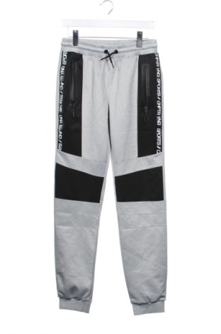 Detské tepláky Chapter, Veľkosť 14-15y/ 168-170 cm, Farba Viacfarebná, Cena  11,95 €