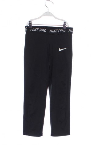 Detské tepláky Nike, Veľkosť 10-11y/ 146-152 cm, Farba Čierna, Cena  16,95 €