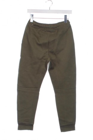 Detské tepláky Nike, Veľkosť 11-12y/ 152-158 cm, Farba Zelená, Cena  37,95 €