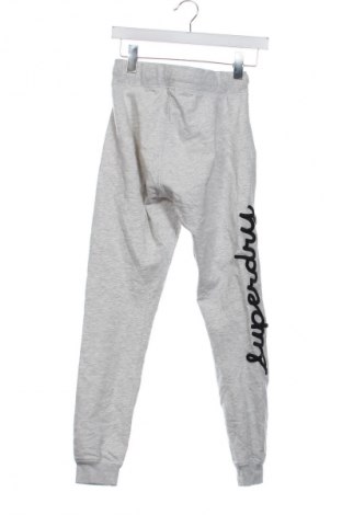 Detské tepláky Superdry, Veľkosť 11-12y/ 152-158 cm, Farba Sivá, Cena  18,95 €