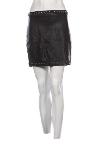 Kožená sukňa  Forever 21, Veľkosť S, Farba Čierna, Cena  7,95 €