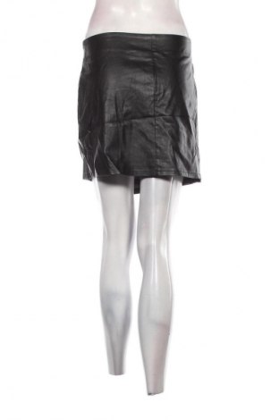 Fustă de piele H&M Divided, Mărime M, Culoare Negru, Preț 39,99 Lei