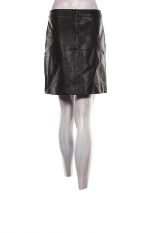 Fustă de piele Orsay, Mărime M, Culoare Negru, Preț 39,99 Lei