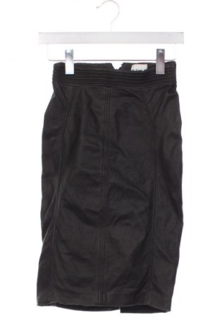 Skórzana spódnica Reiss, Rozmiar XXS, Kolor Czarny, Cena 408,83 zł